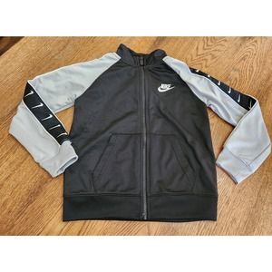 Nike boys track jacket